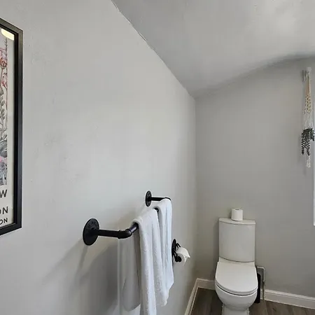 St Pauls Terrace - 2 Bed House Nr Train Station Tatil Evi