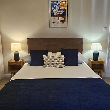 St Pauls Terrace - 2 Bed House Nr Train Station * York
