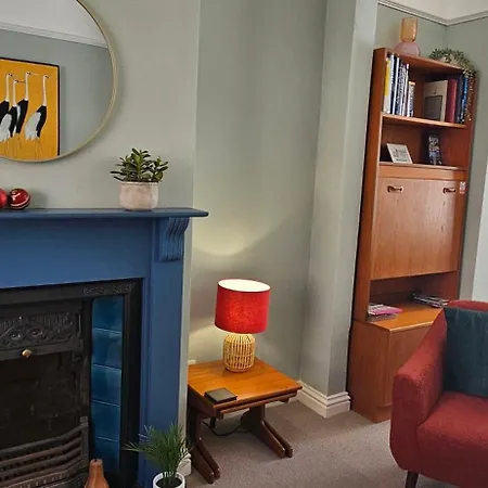 St Pauls Terrace - 2 Bed House Nr Train Station York