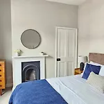 St Pauls Terrace - 2 Bed House Nr Train Station * York