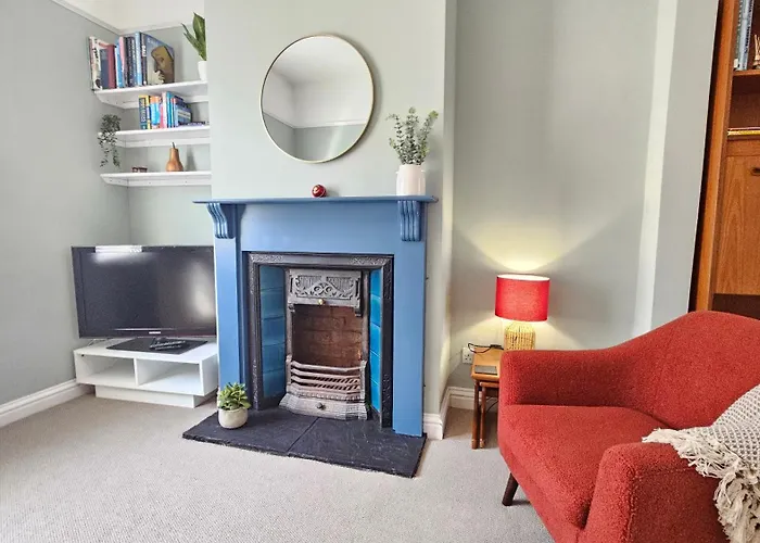 St Pauls Terrace - 2 Bed House Nr Train Station 別荘