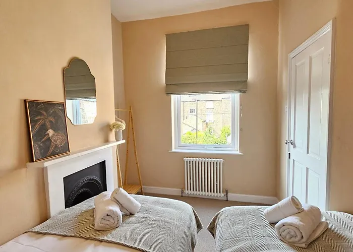 別荘 St Pauls Terrace - 2 Bed House Nr Train Station *