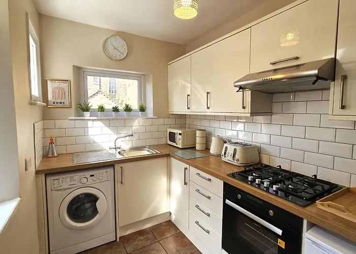 St Pauls Terrace - 2 Bed House Nr Train Station 別荘